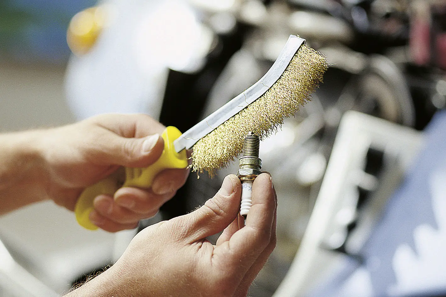 Wolfcraft Handdrahtbürste Kunststoffgriff Messing