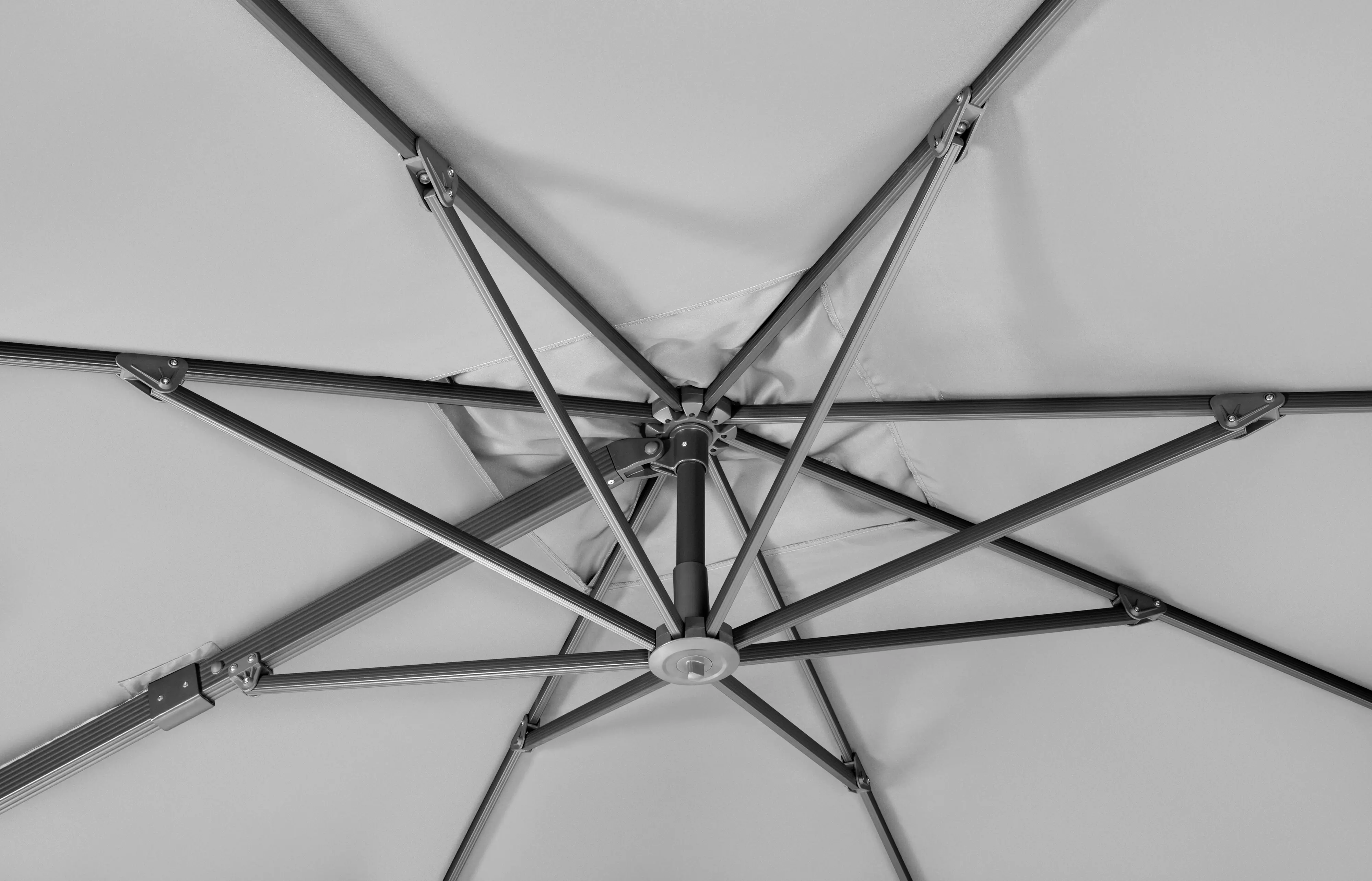 Schneider Ampelschirm Rhodos Smart silbergrau 300 x 300 cm inkl. Sonnenschirmhülle