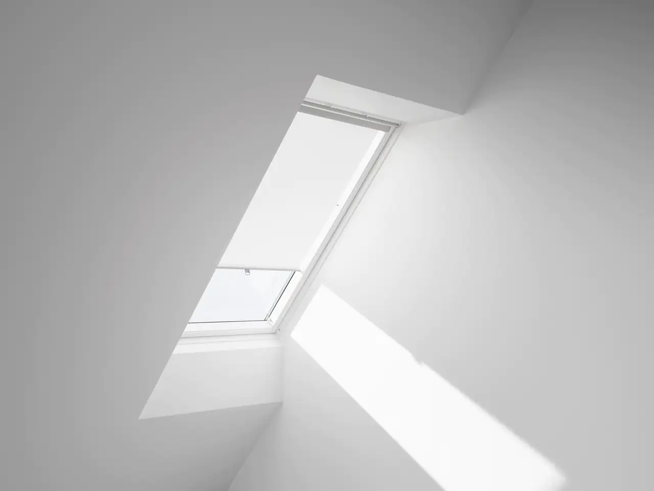 VELUX Rollo H-Krallen RHL MK00 1028 weiß