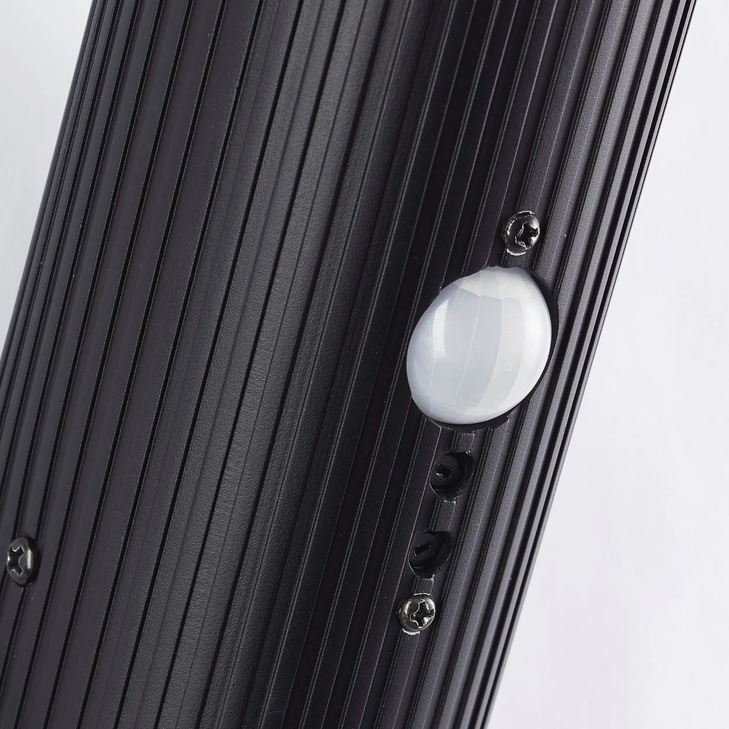 Brilliant Außenwandleuchte Cassio 40 x 17 cm schwarz matt