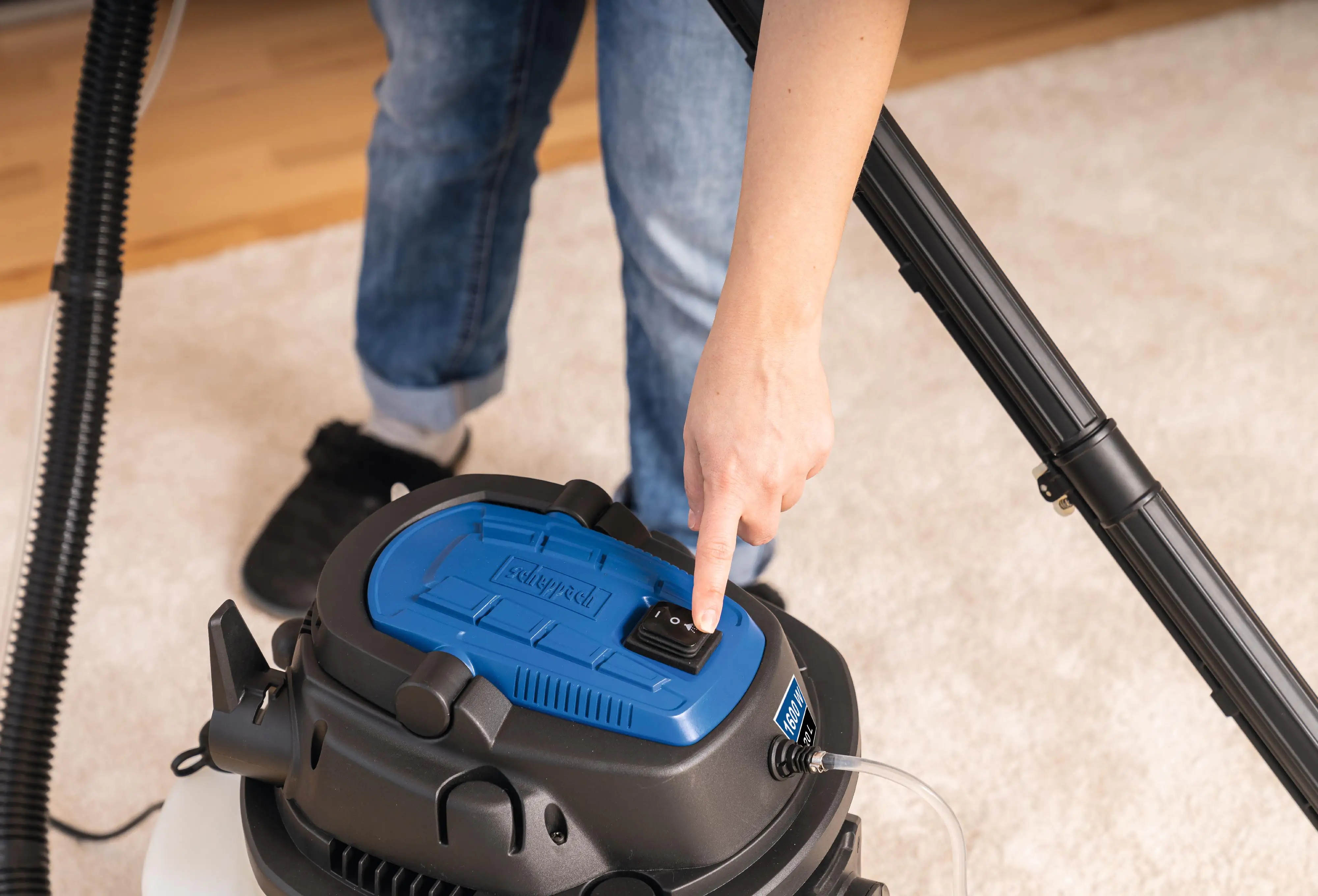 Scheppach Sprüh-Waschsauger SprayVac20 5in1