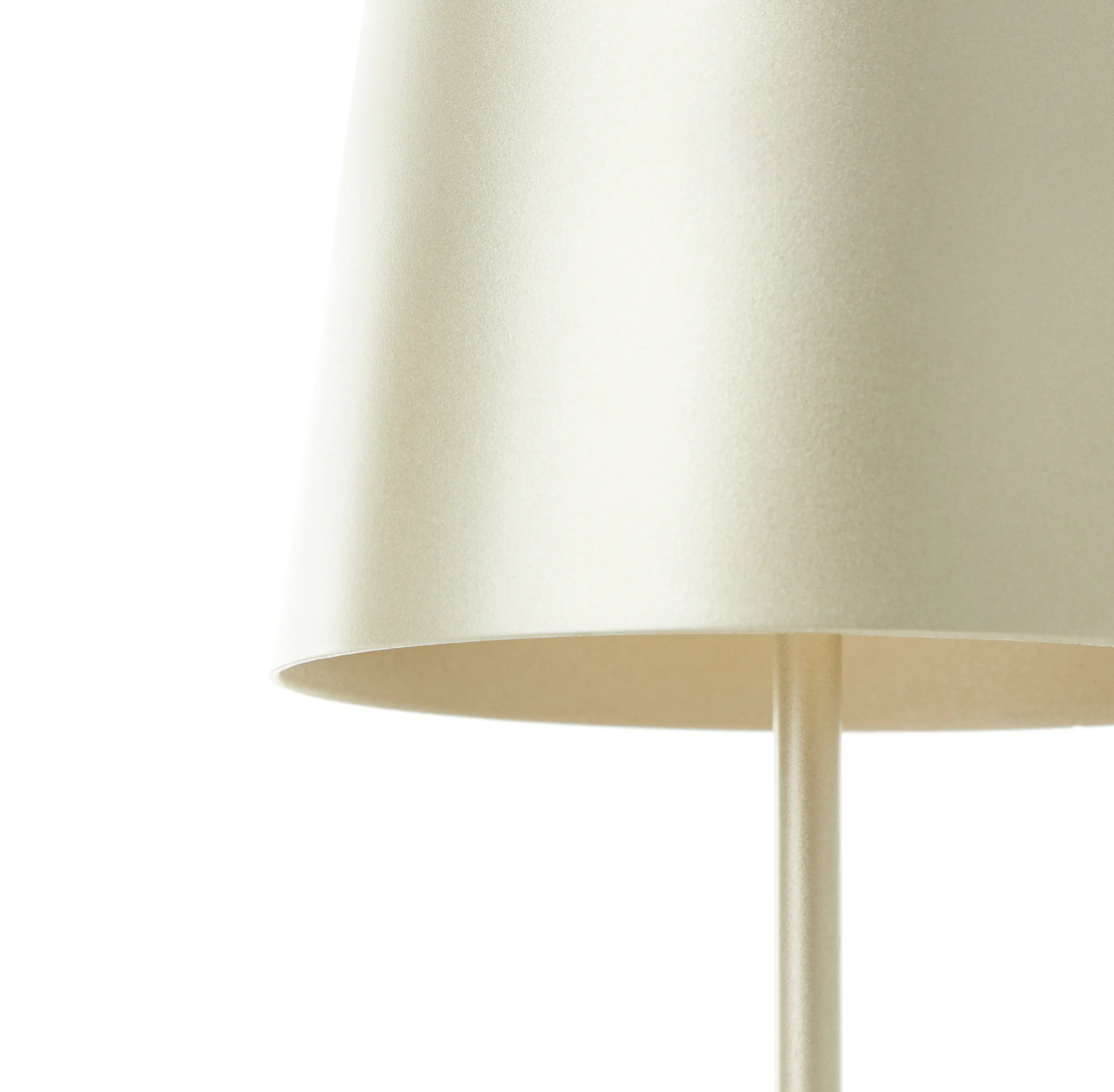 Brilliant LED Akku-Tischlampe Kaami 37 cm dimmbar USB-Kabel gold warmweiß