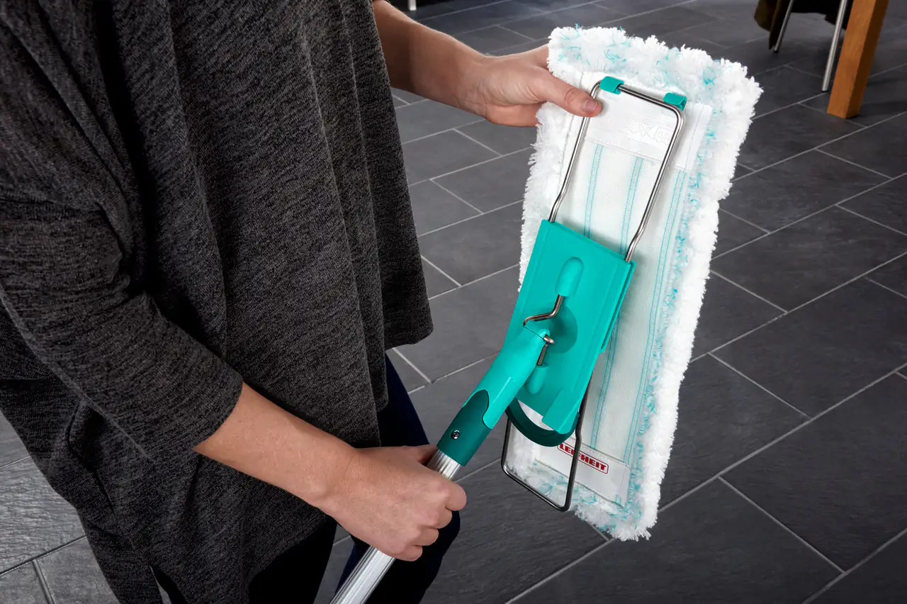 Leifheit Bodenwischer Profi Micro Duo 42 cm Wischbreite