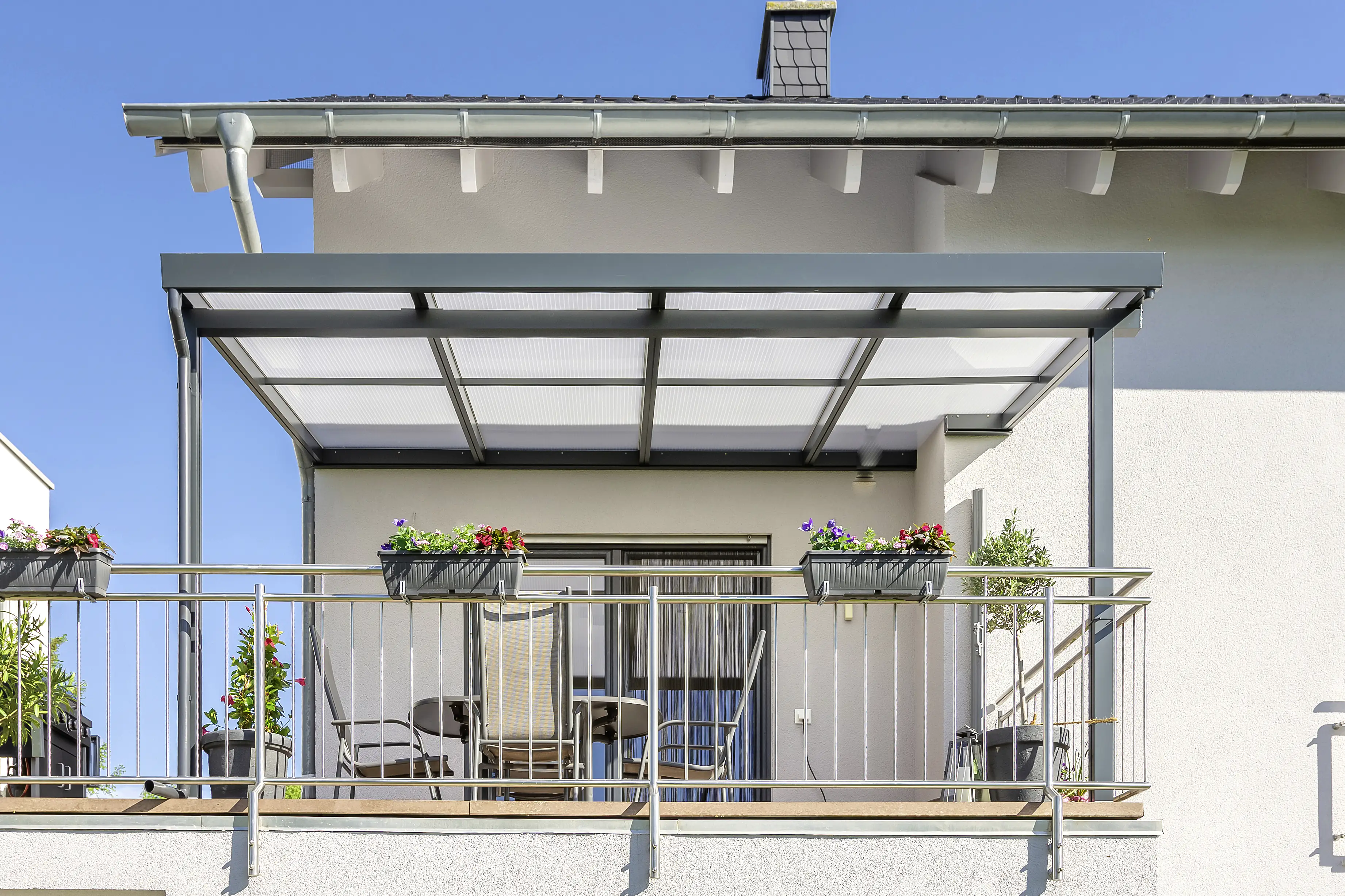Gutta Premium Terrassendach 410,2 x 406 cm anthrazit PC weiß opal 16 mm