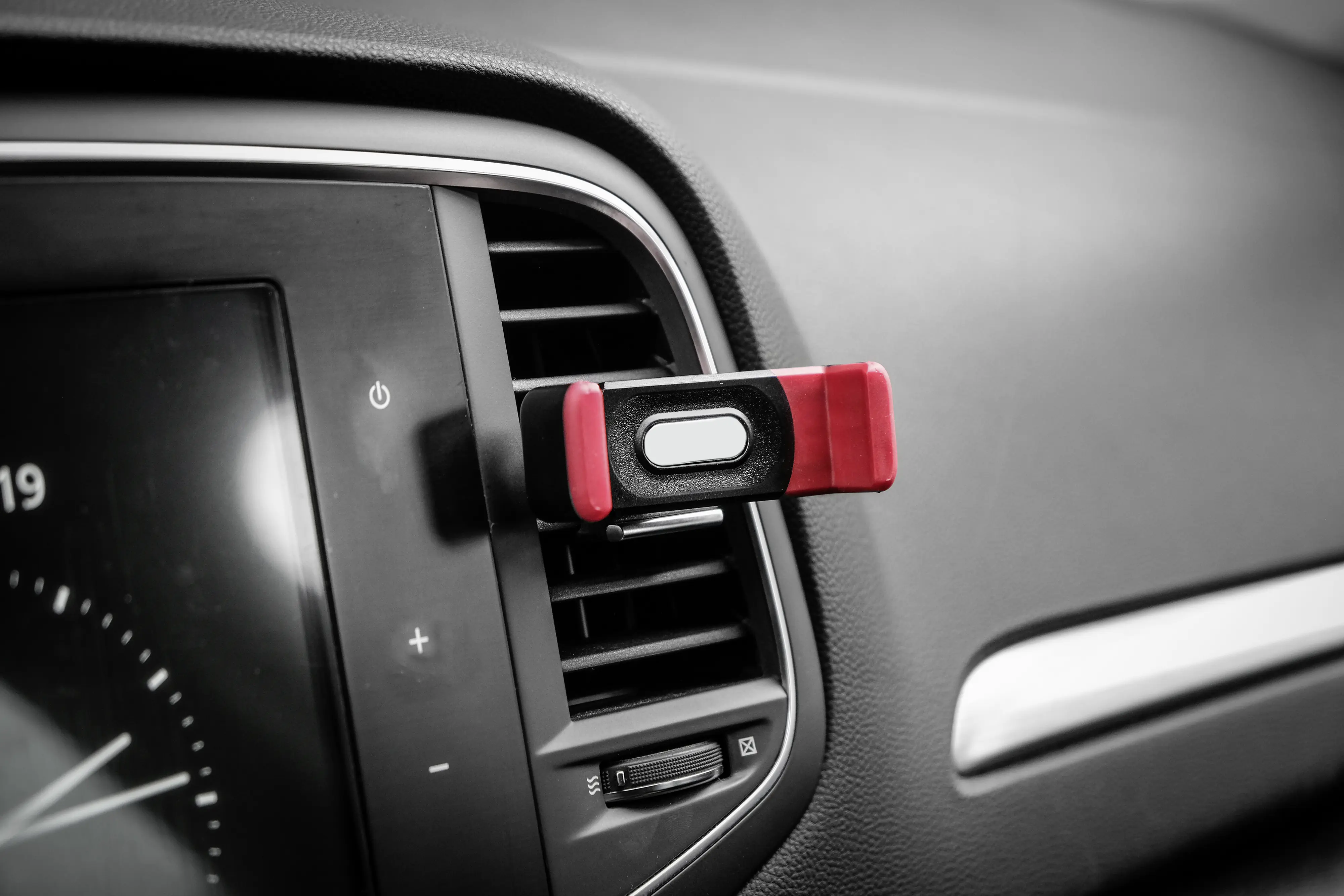 EUFAB Handyhalter für das Lüftungsgitter