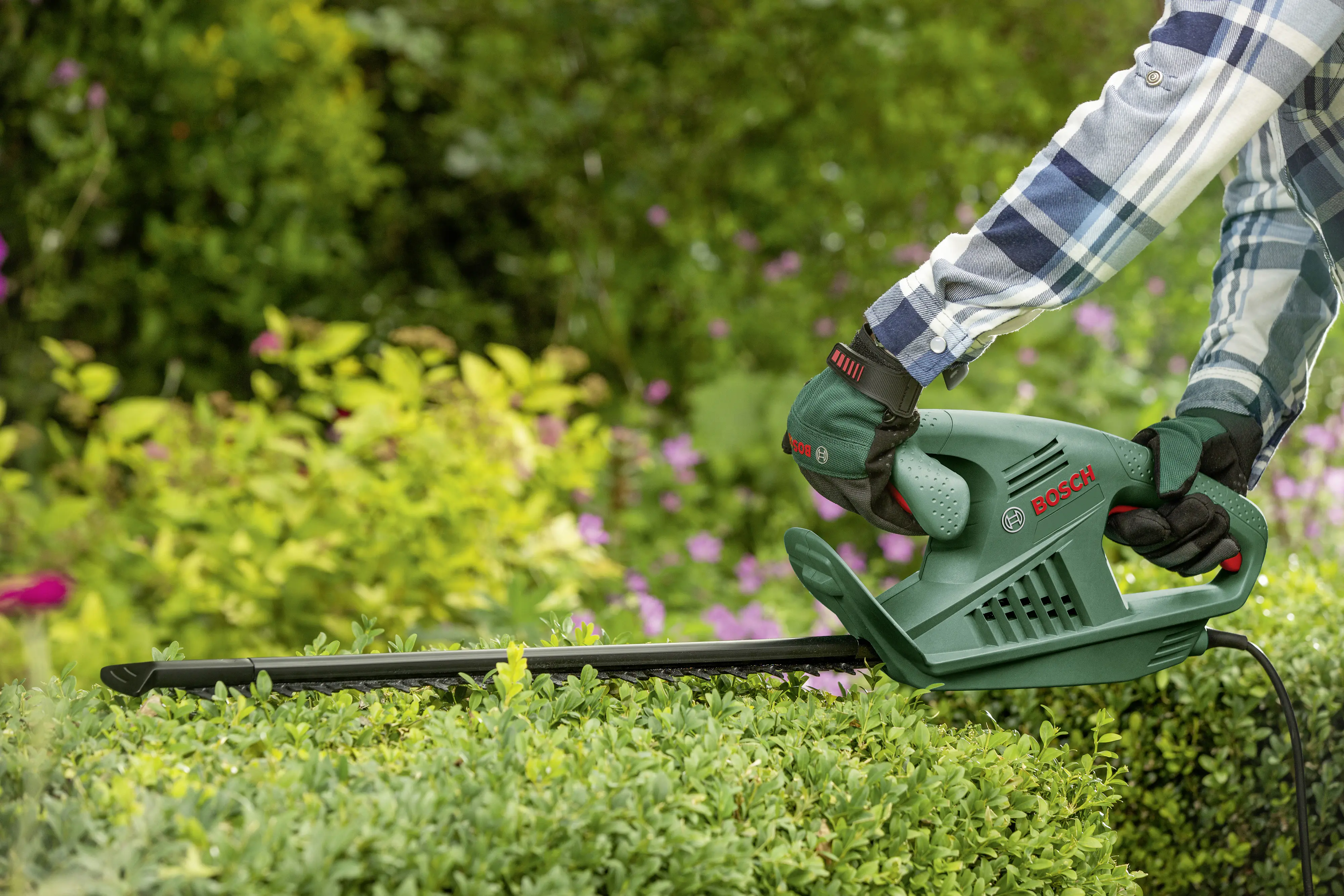 Bosch Heckenschere EasyHedgeCut 45 420 W