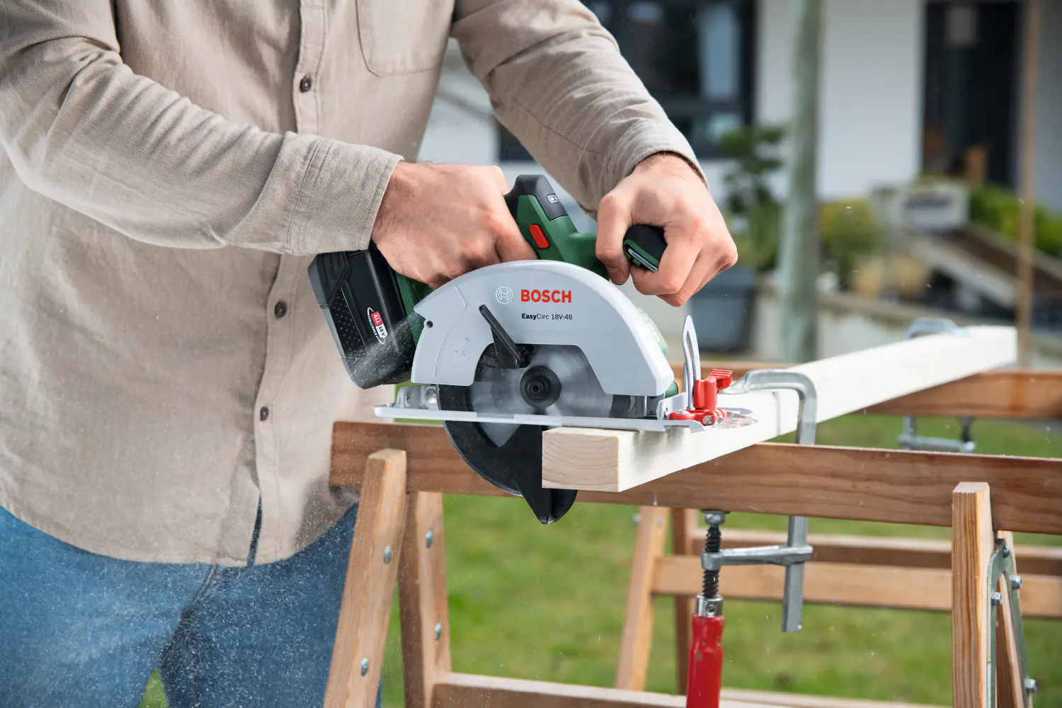 Bosch Akku-Kreissäge EasyCirc 18V-48 Solo im Karton