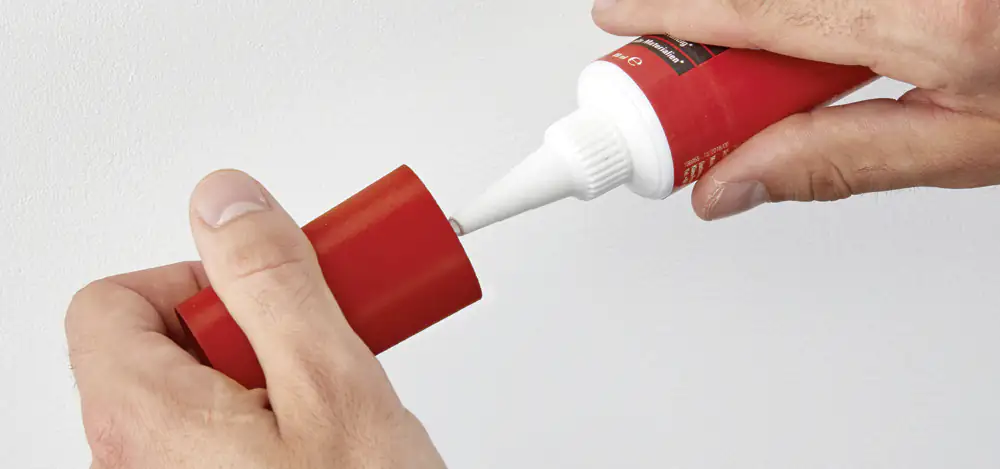 Fischer Montagekleber 200 ml Montagekleber mit starker Anfangshaftung