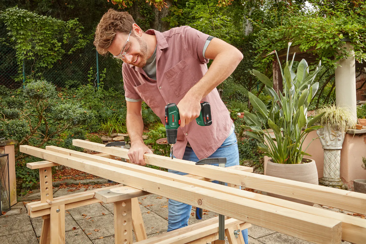 Bosch Akku-Schrauber EasyDrill 18V-40 2,0-Ah-Akku & Ladegerät