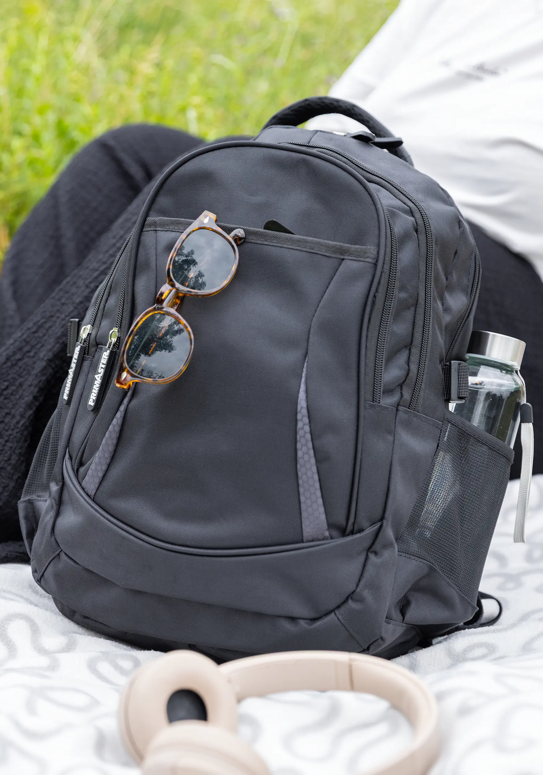 Primaster Rucksack schwarz-grau, 32 x 46 x 18 cm (B x H x T)
