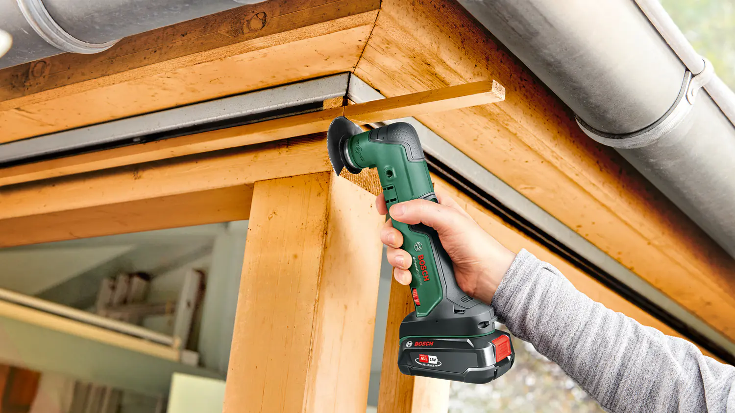 Bosch Akku-Multifunktionswerkzeug UniversalMulti 18V-32 Solo