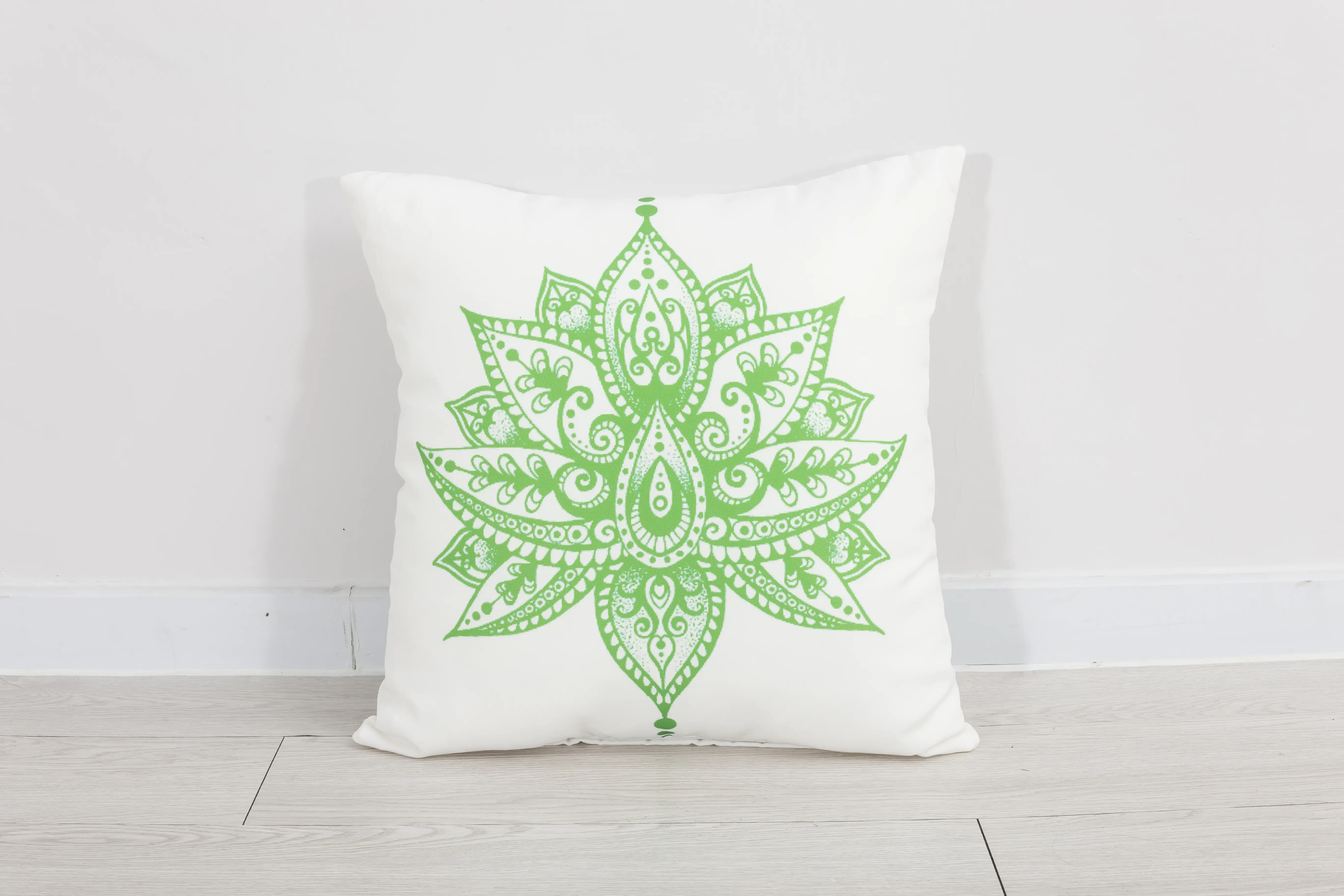 Primaster Wendekissen Namaste 45 x 45 cm, weiß-grün