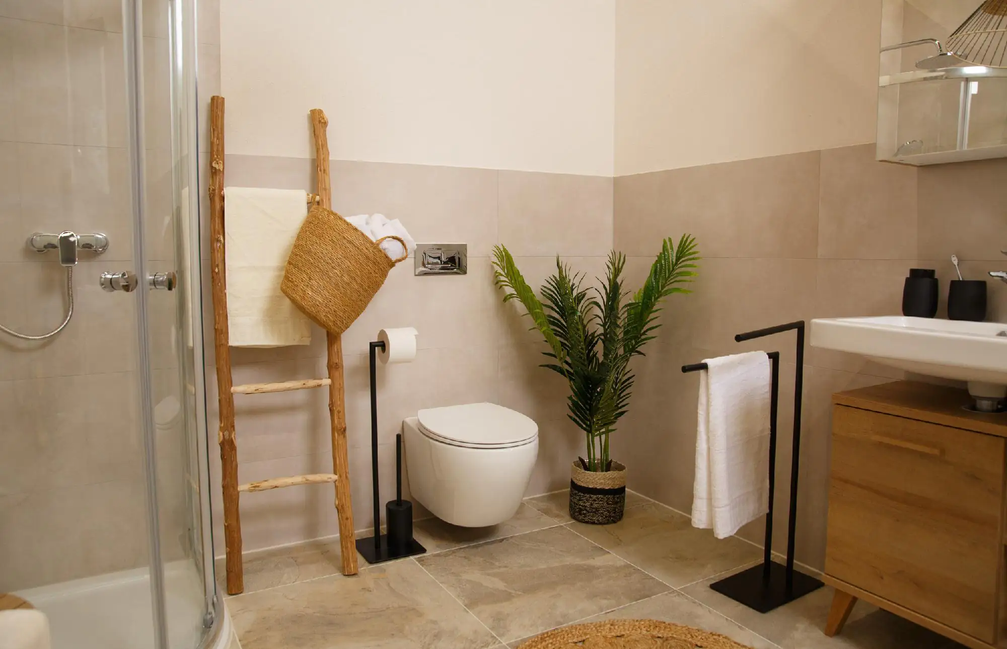 Primaster Wand WC spülrandlos Melina Tiefspüler weiß inkl. WC Sitz