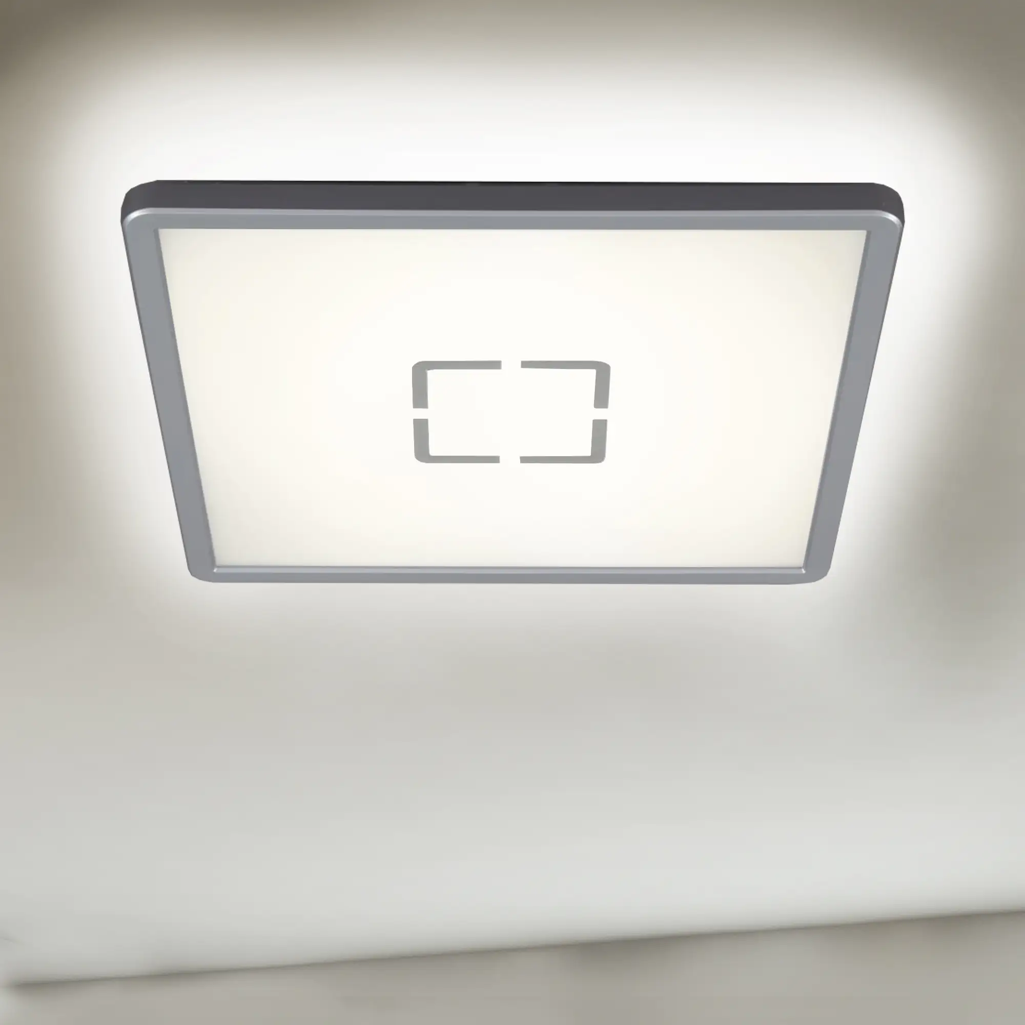Briloner Slim LED Panel Free silber 29,3 x 29,3 cm mit Backlight-Effekt