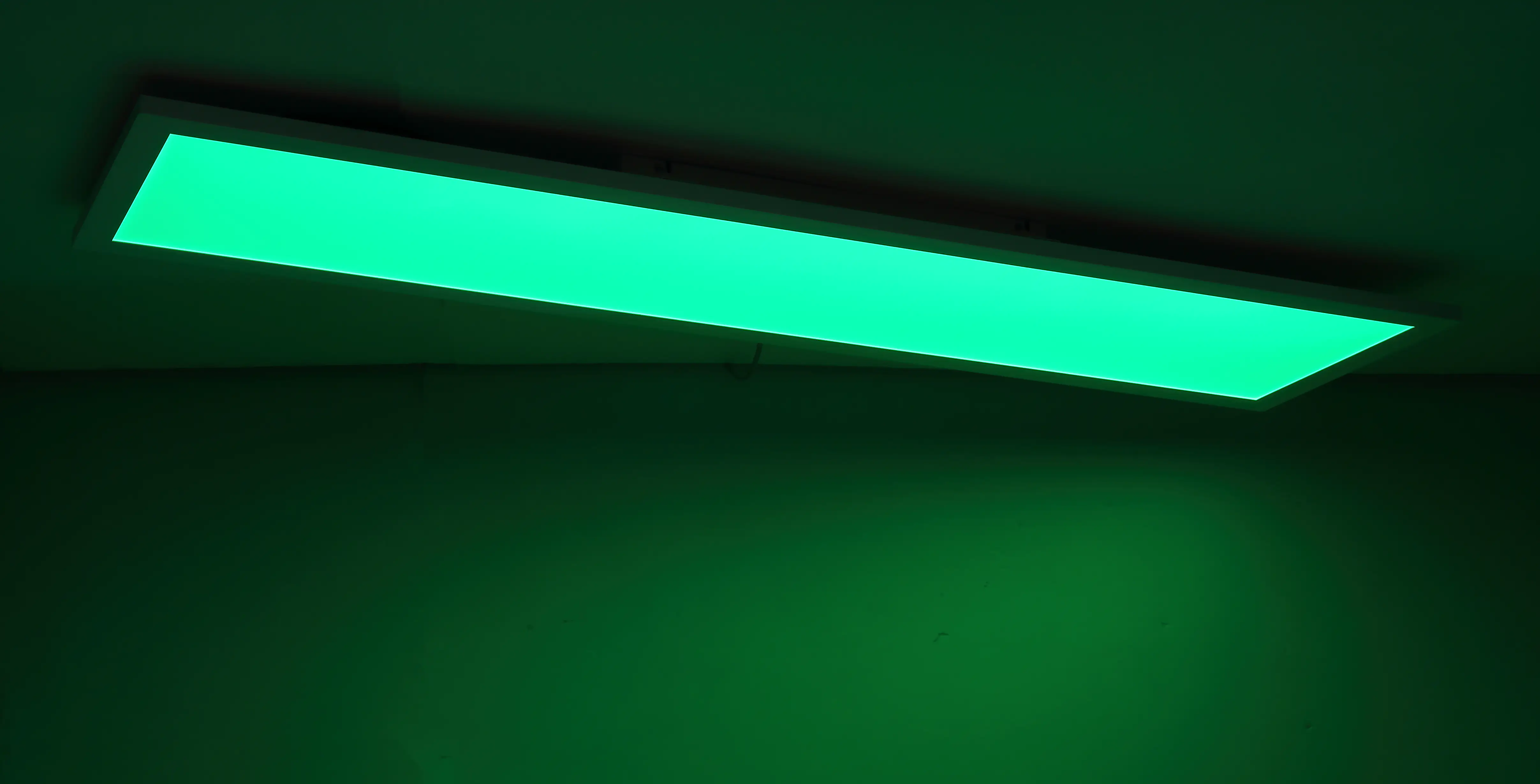 Globo LED Deckenleuchte Rosi weiß 120 x 30 cm RGBW, dimmbar
