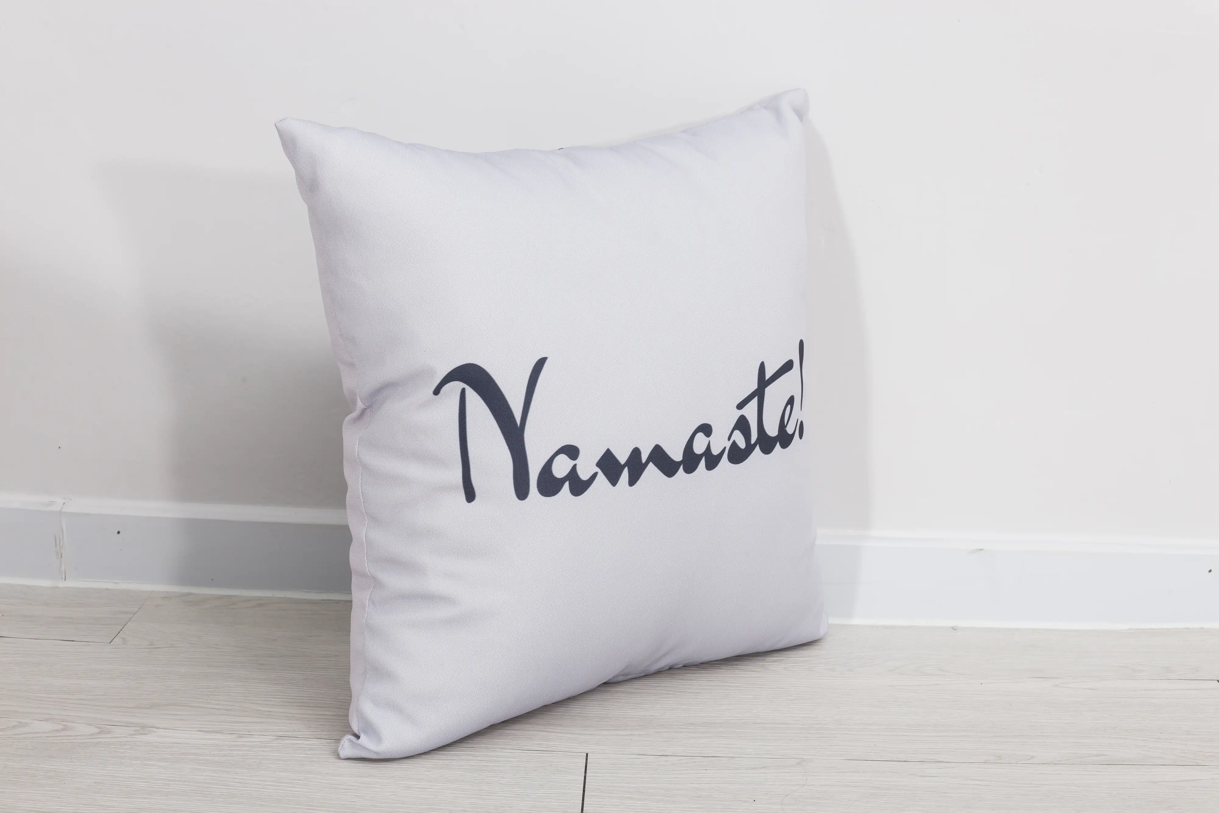 Primaster Wendekissen Namaste 45 x 45 cm, grau