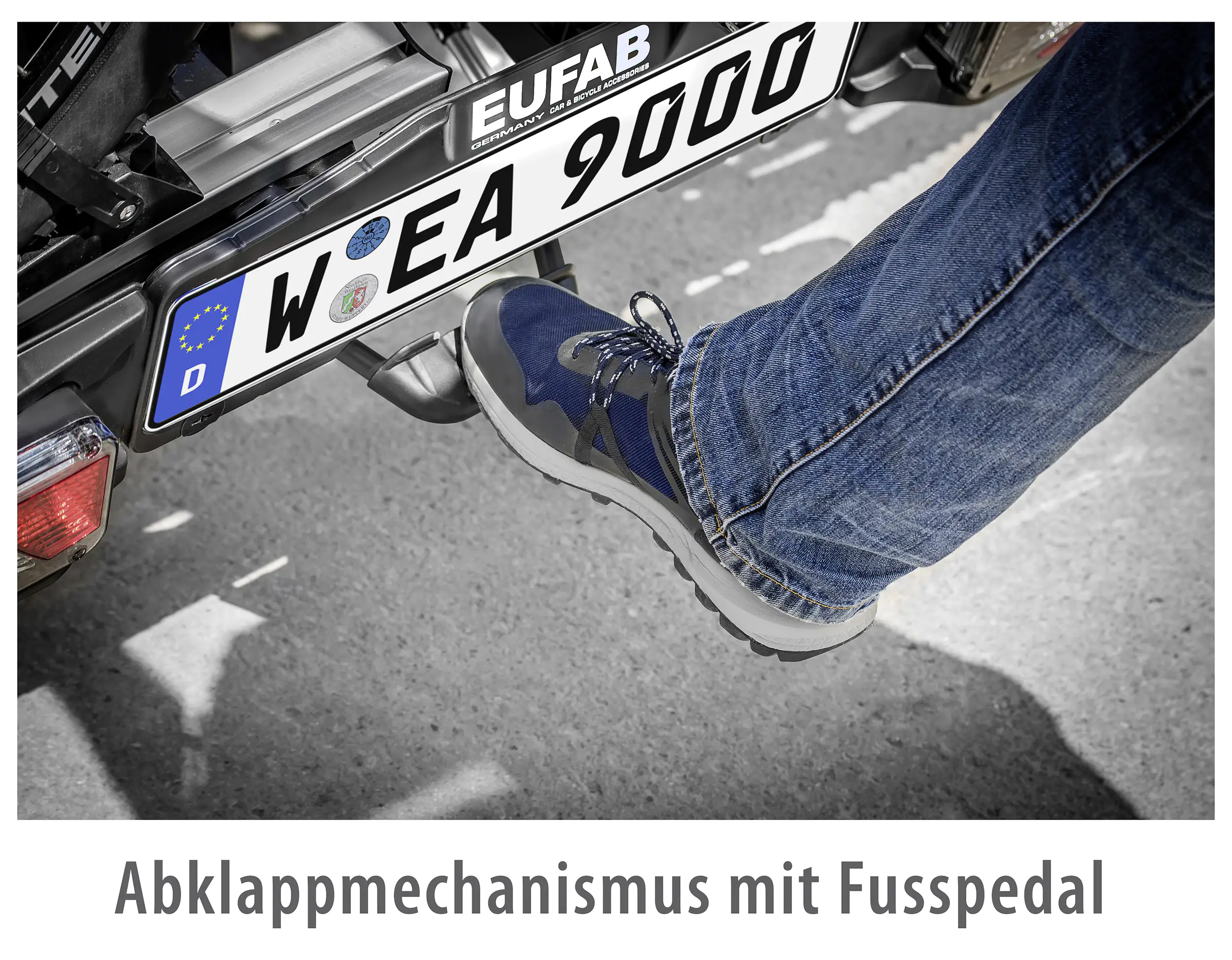EUFAB Fahrradheckträger FINCH 3 für 3 Fahrräder teilweise vormontiert