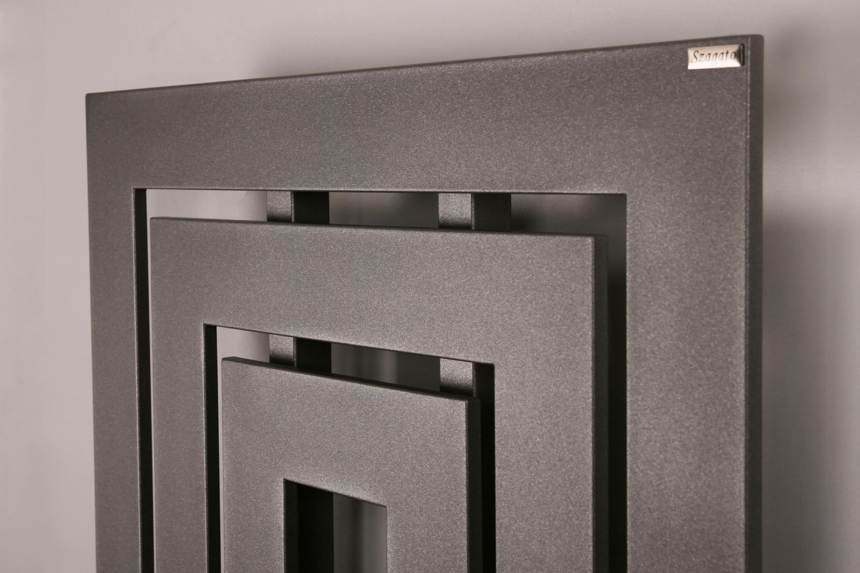 Szagato Badheizkörper Insight 80 x 60 moon 612 Watt