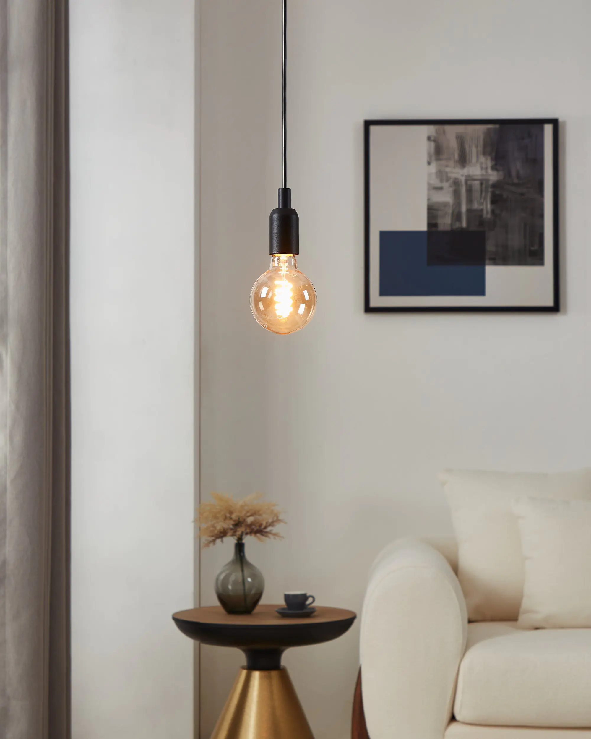 Eglo LED Globe G95 E27 4W amber