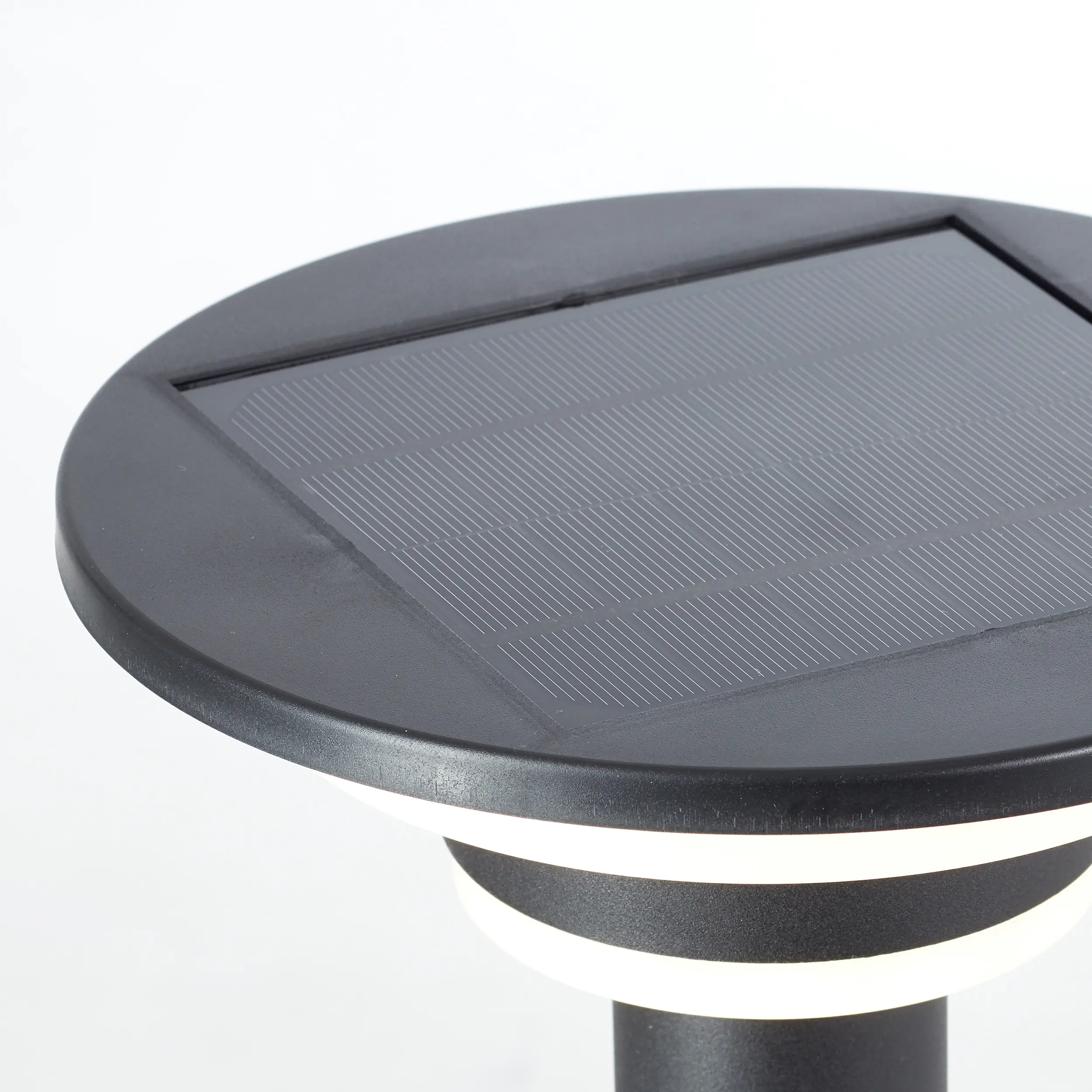 Brilliant Solar-Außenwegeleuchte Garvina 3W warmweiß Bewegungsmelder