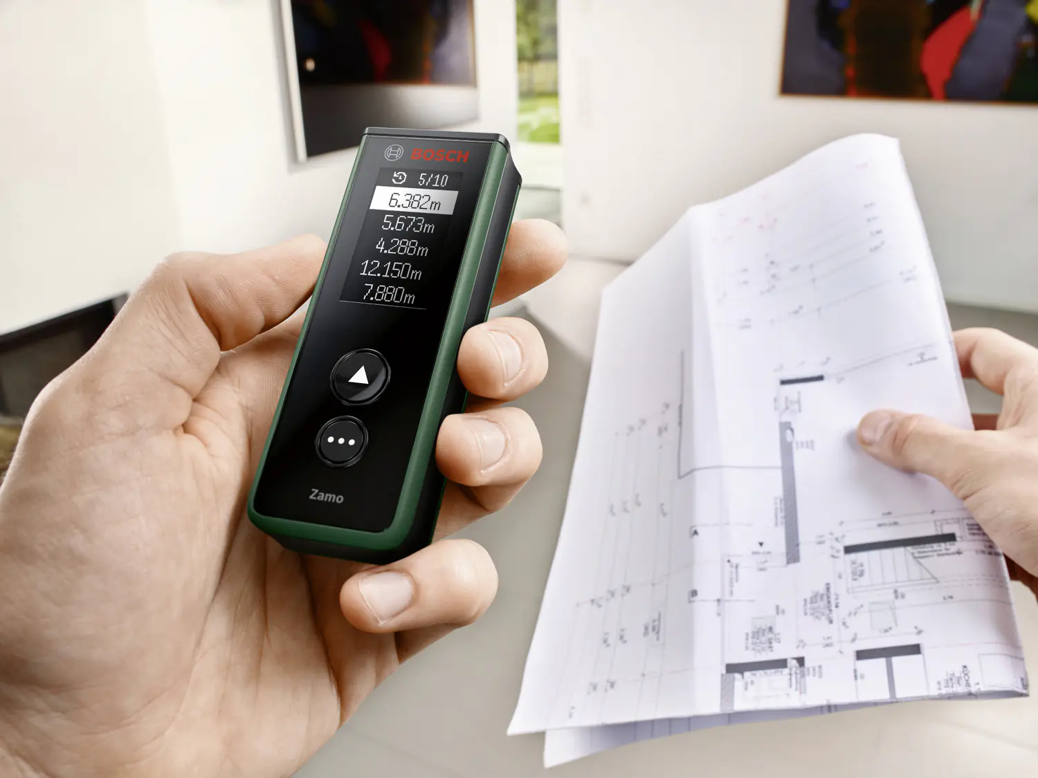 Bosch Laser-Entfernungsmesser Zamo IV bis 25 m über USB-C aufladbar