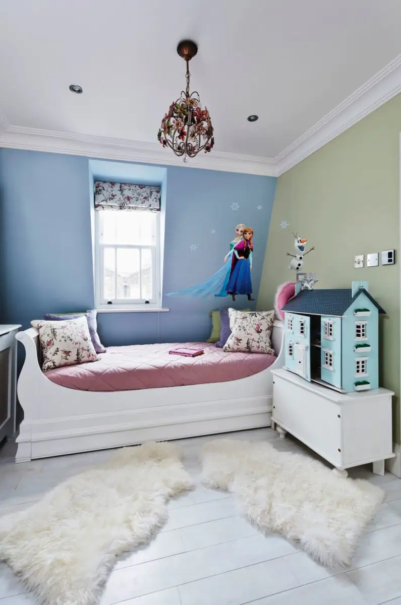 Komar Decosticker Frozen Sisters 50 x 70 cm