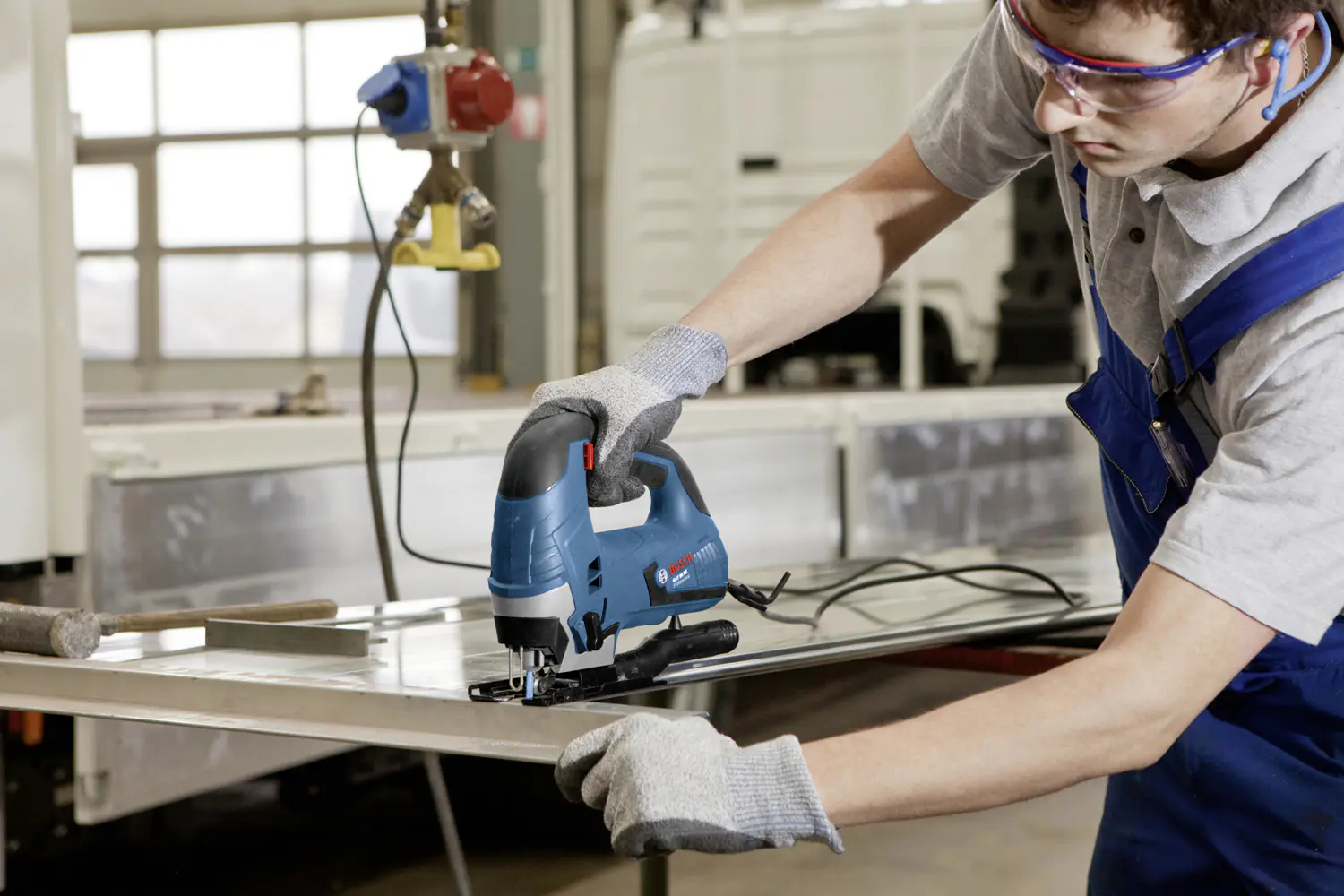 Bosch Professional Stichsäge GST 90 BE