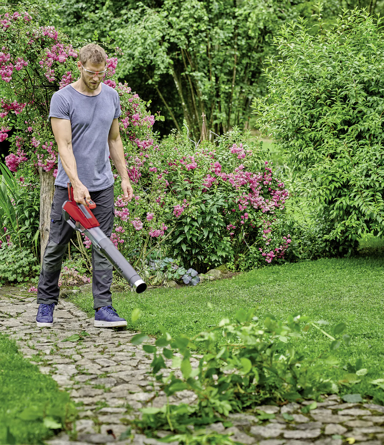 Einhell Akku Laubbläser GP-LB 18/200 Li GK ohne Akku und Ladegerät