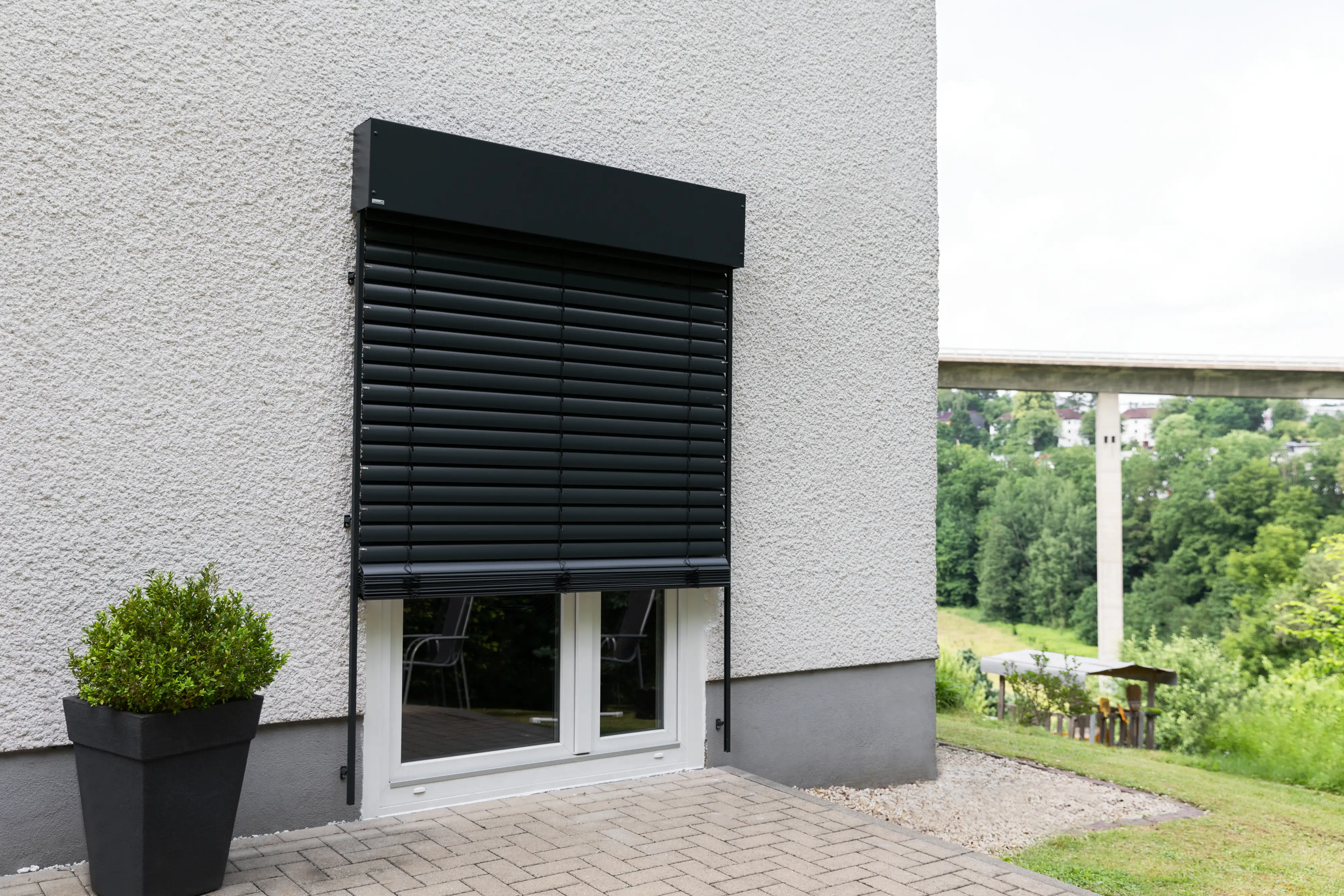 Schellenberg Raffstore Express, anthrazit 130 x 160 cm, Blende 25 cm