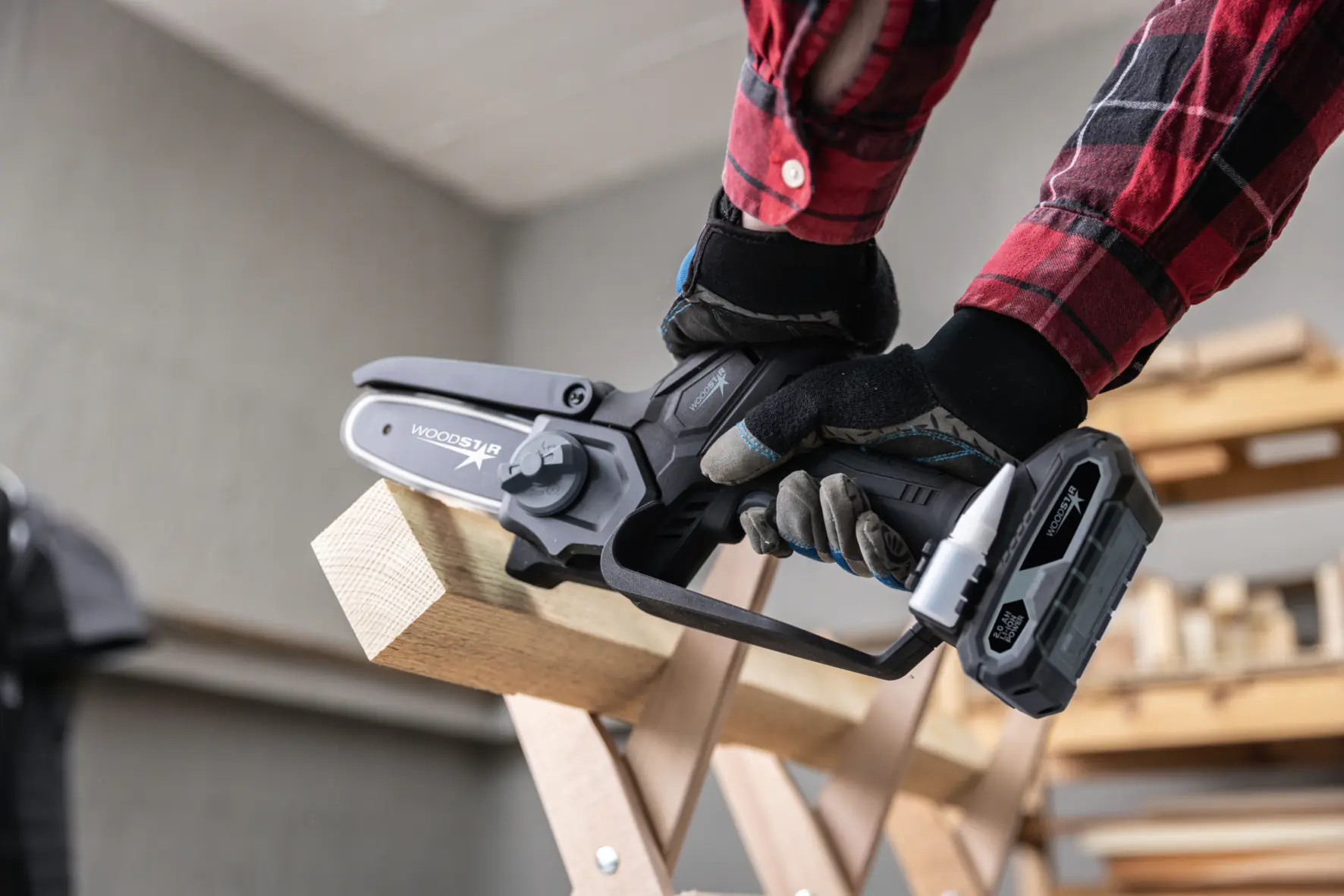 Woodster Akku Gehölzschneider C-ASA100-X 20 V Schwertlänge 15 cm Akku & Ladegerät