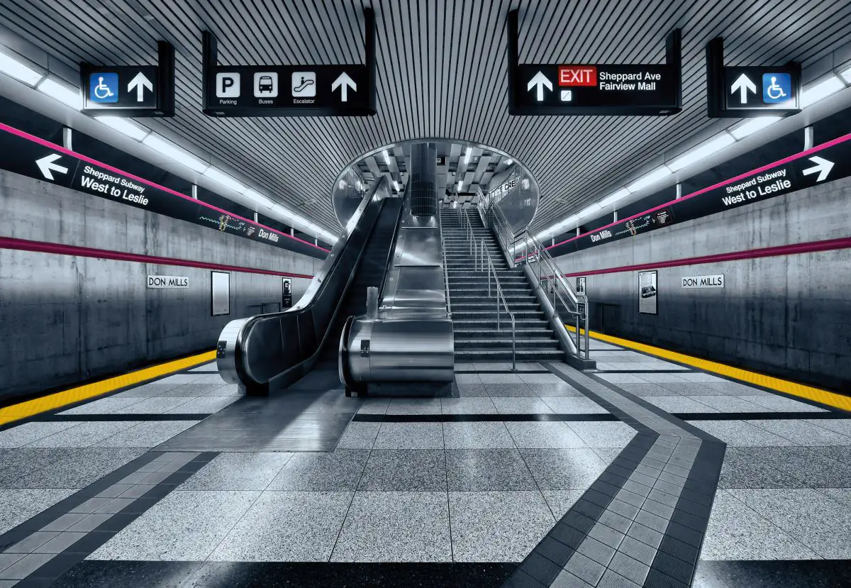 Komar Fototapete Subway 368 x 254 cm 